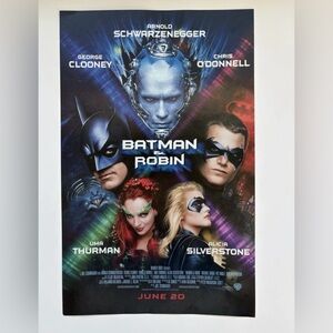 Vintage Mini OG 1997 BATMAN
& ROBIN Movie Poster
SCHWARZENEGGER CLOONEY
THURMA
